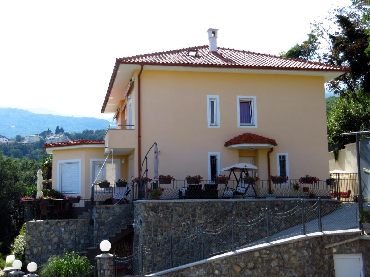 Villa Luppo Ičići Esterno foto