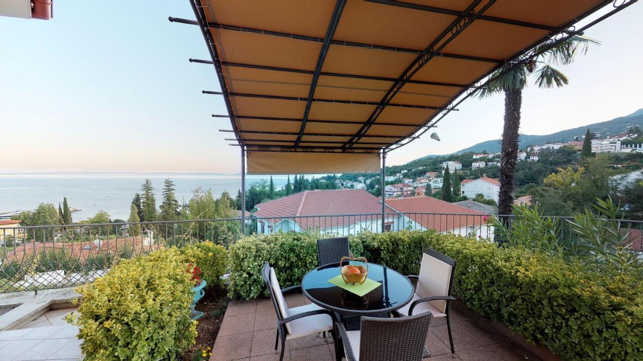 Villa Luppo Ičići Esterno foto