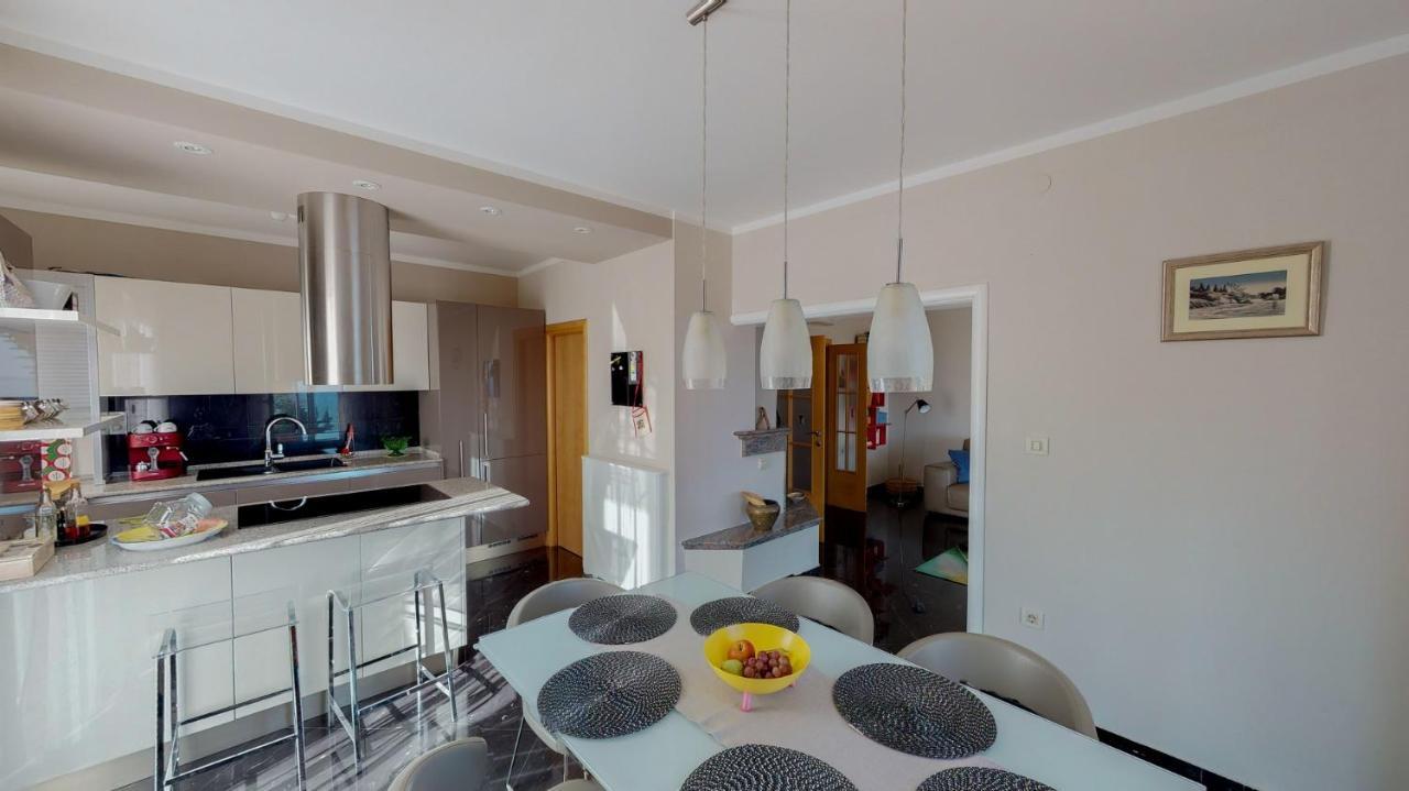 Villa Luppo Ičići Esterno foto