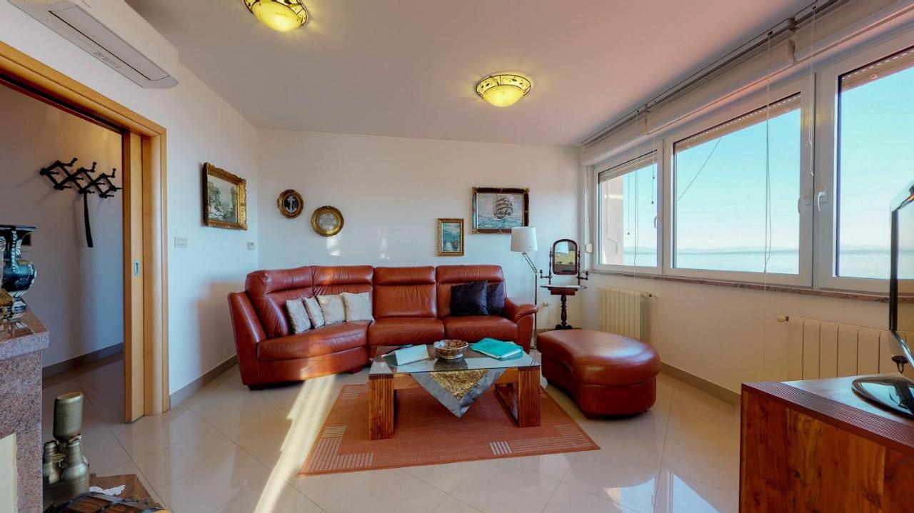 Villa Luppo Ičići Esterno foto