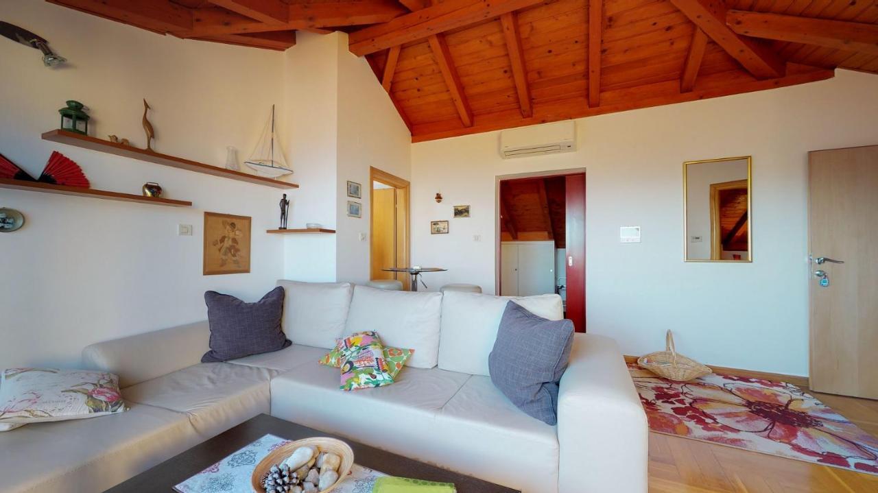Villa Luppo Ičići Esterno foto