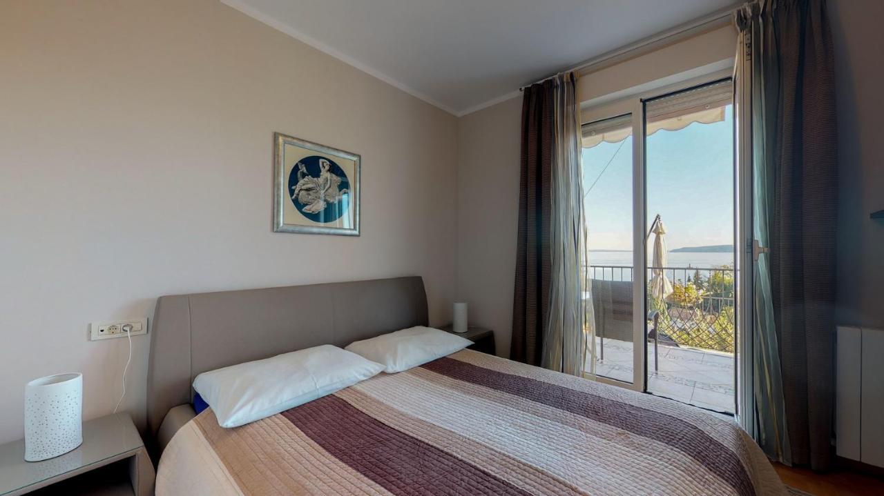 Villa Luppo Ičići Esterno foto